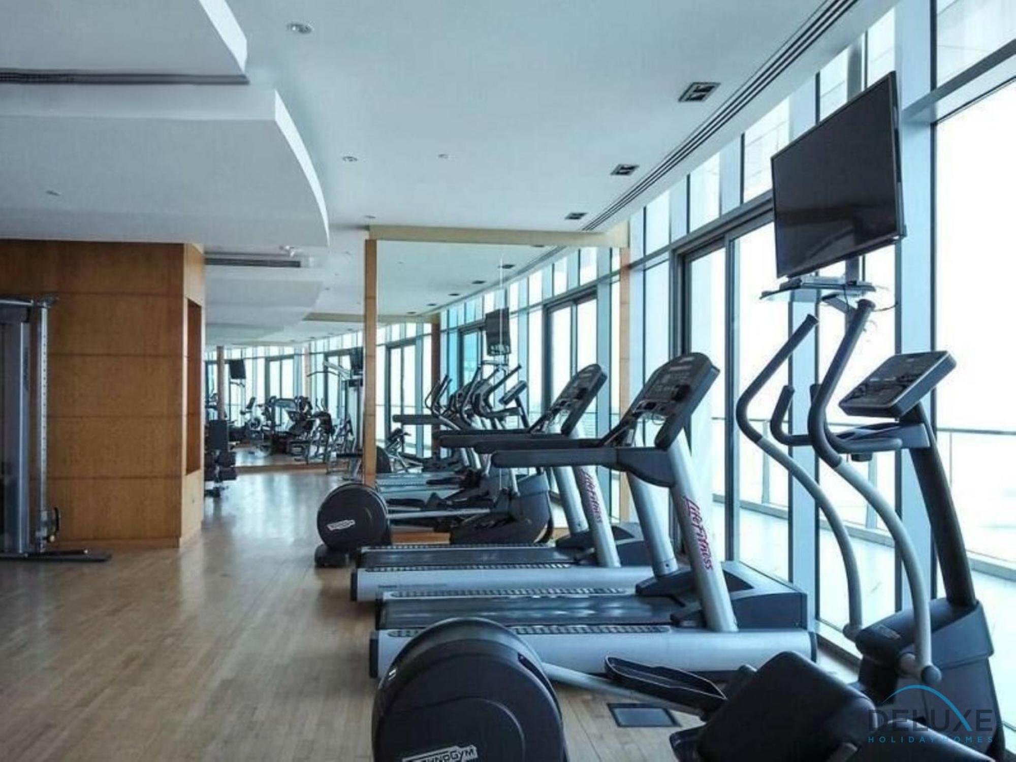 Massive 2br In Waterfront, Marina By Deluxe Homes Apartment *